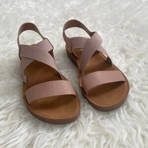 Lucky Top Girl's Light Pink Elastic Strap Sandals, size 2